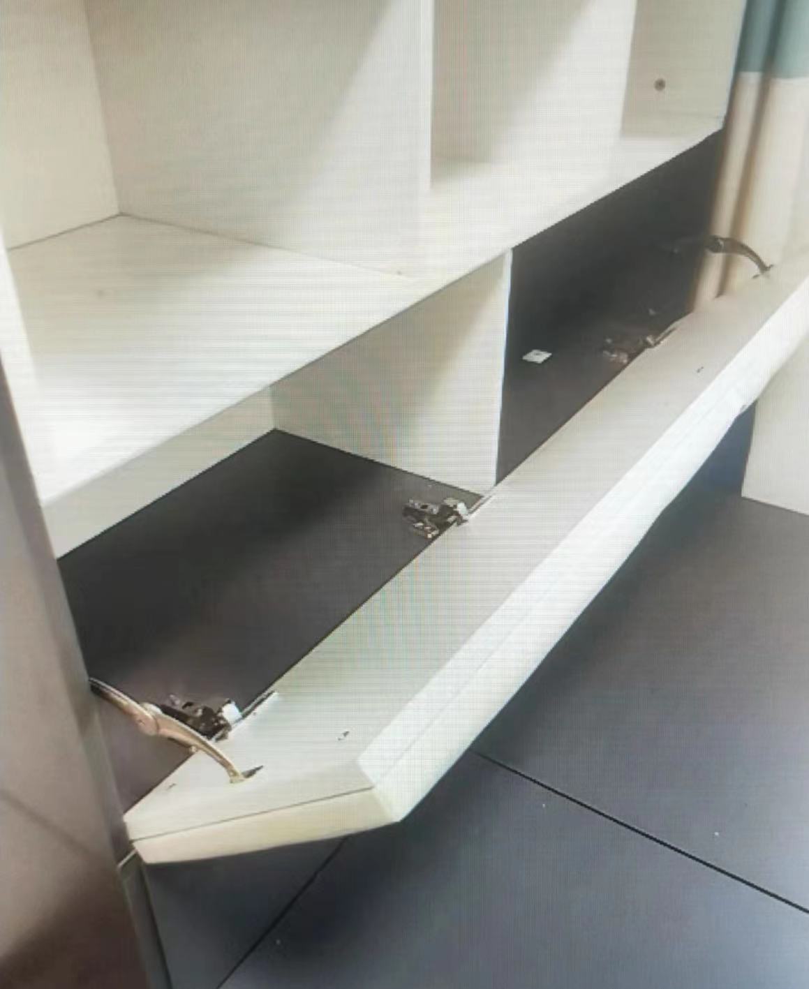 0698df07d9966f3cb5f5376b3853559