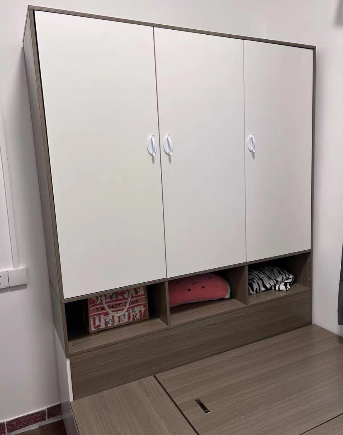 0819759831cacc84ce6a645b03b2c37