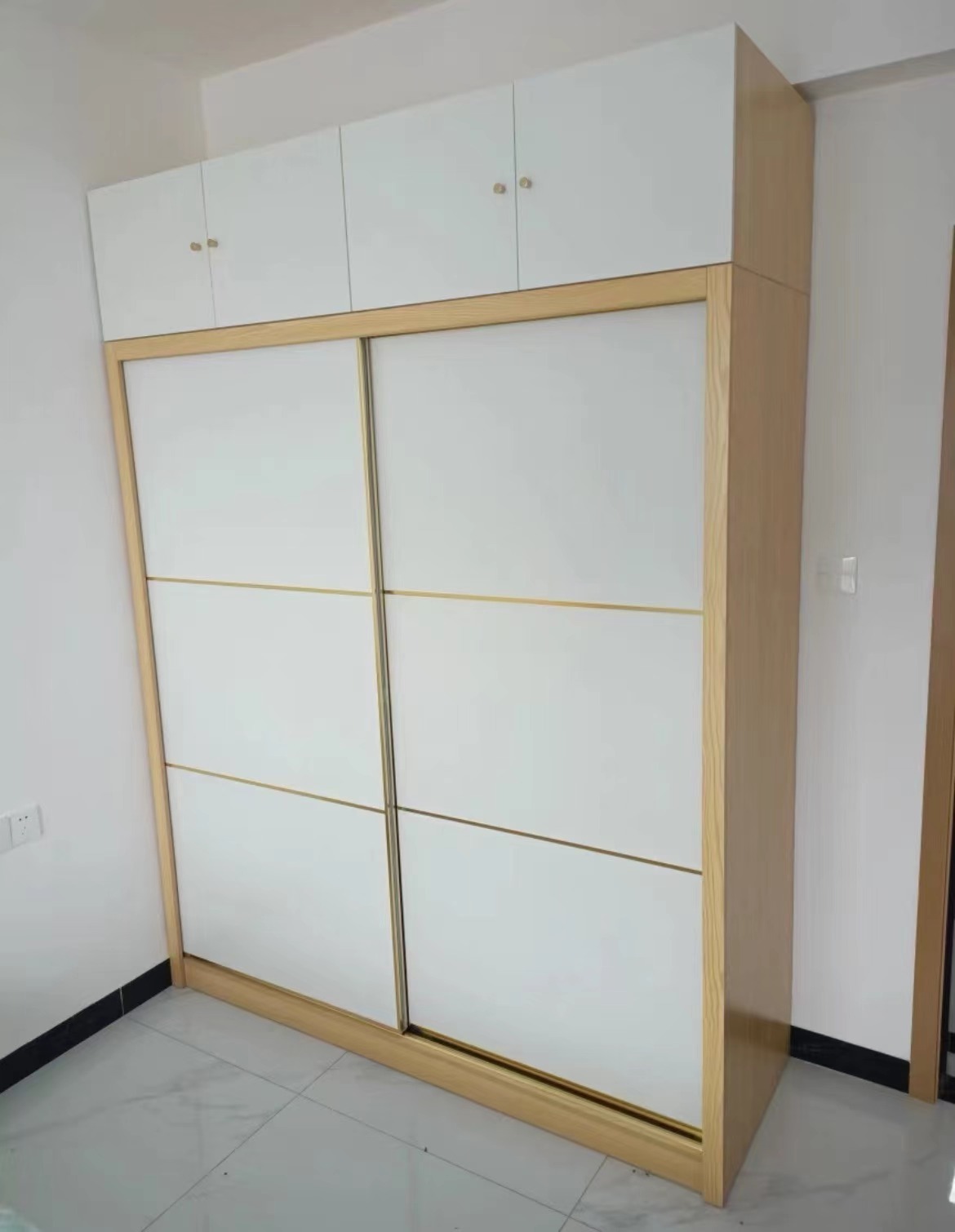 1e56ae6a0cab3165f045c2400885bb0