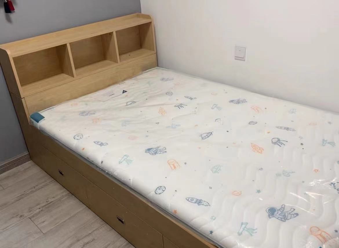 5322f85b3b53e32d9d493315a2151dc